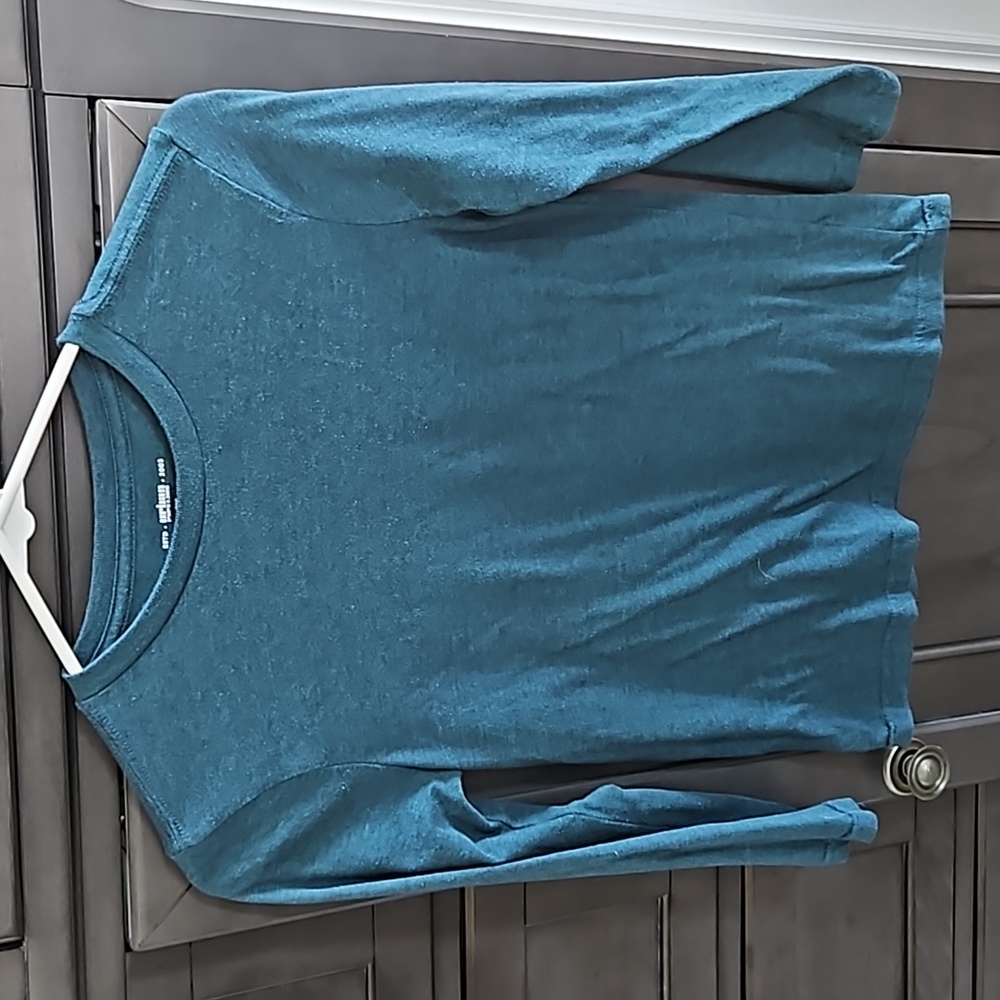 Teal long sleeve shirt